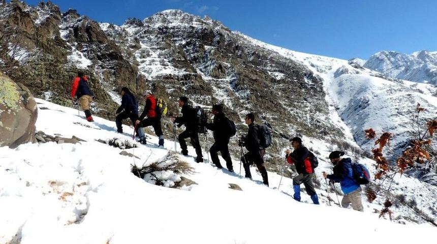 3100 Rakımlı Abdurrezzak Dağı&rsquo;na Tırmanış