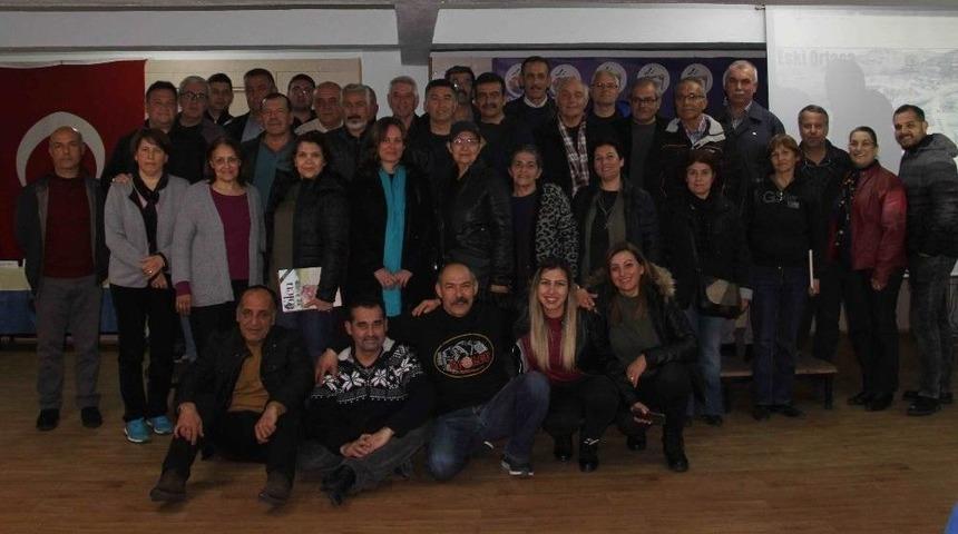 &Ccedil;ocukluk Arkadaşları 45 Yıl Sonra Buluştu