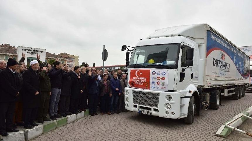 Mehmet&ccedil;iğe 2 Tır Destek