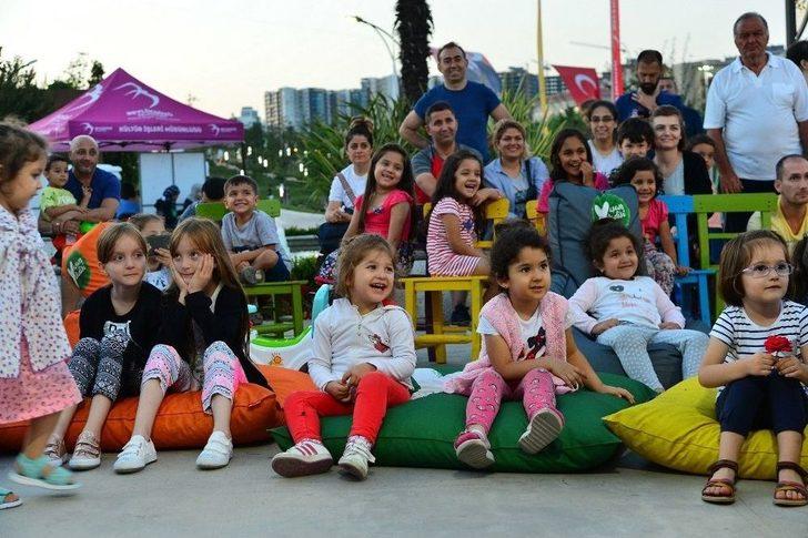 Çocuklar Hem Eğleniyor Hem Öğreniyor G3