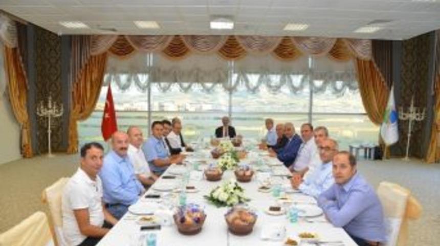 Rektör Karakaya’dan Kurumsal İletişim Hamlesi