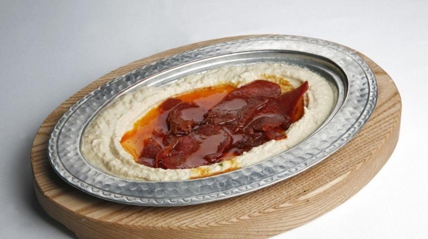 Pastırmalı Humus Tarifi