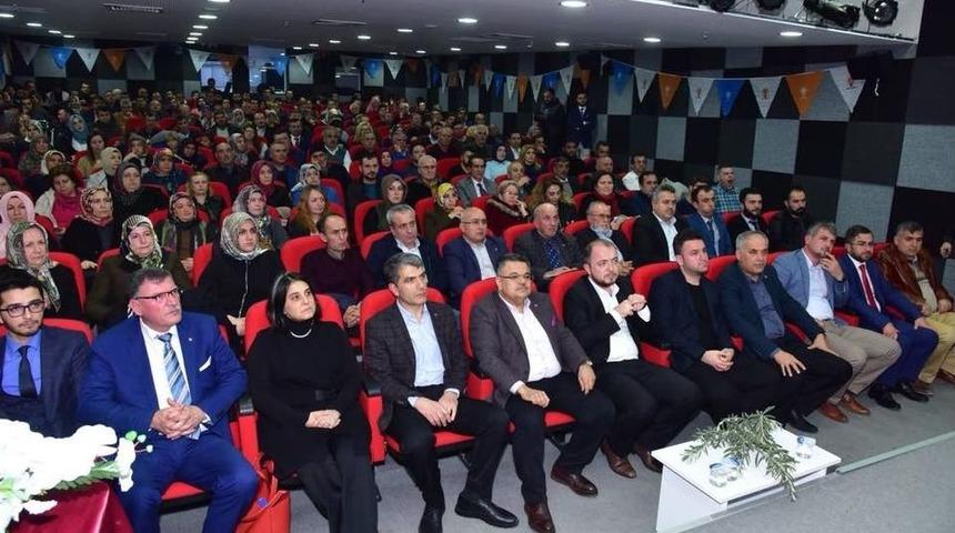 Ak Parti Merkez İl&ccedil;e Danışma Toplantısı