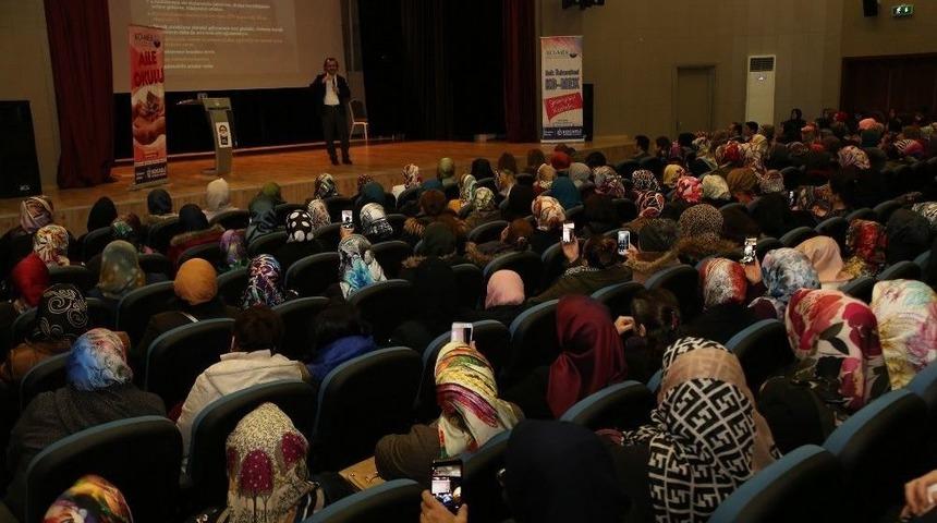 Ko-mek &ldquo;aile Okulu&rdquo; 8. D&ouml;neme Başladı