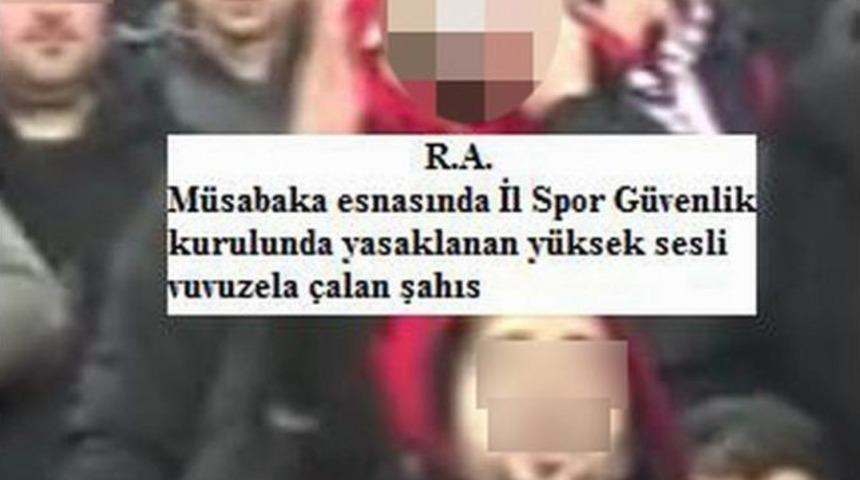 &rsquo;vuvuzela&rsquo; &Ccedil;alan Taraftarlara Spor Seyrinden Men Cezası