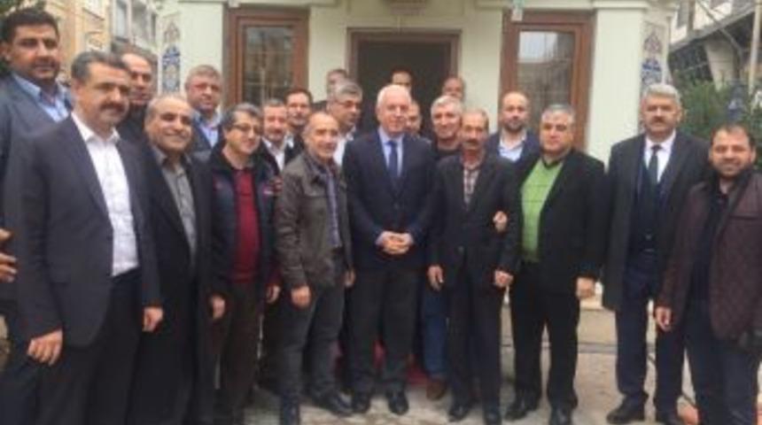 Eri, Taksicilerle Bir Araya Geldi