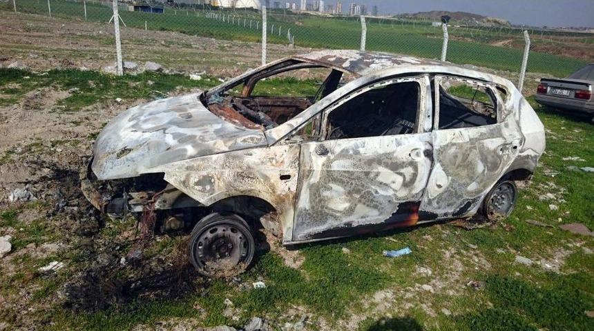 Otomobili &Ccedil;alıp Kundakladı 30 Bin Lira İle Serbest Kaldı