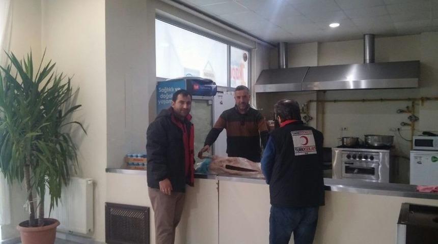 Adaklar, Konukevine Bağışlandı