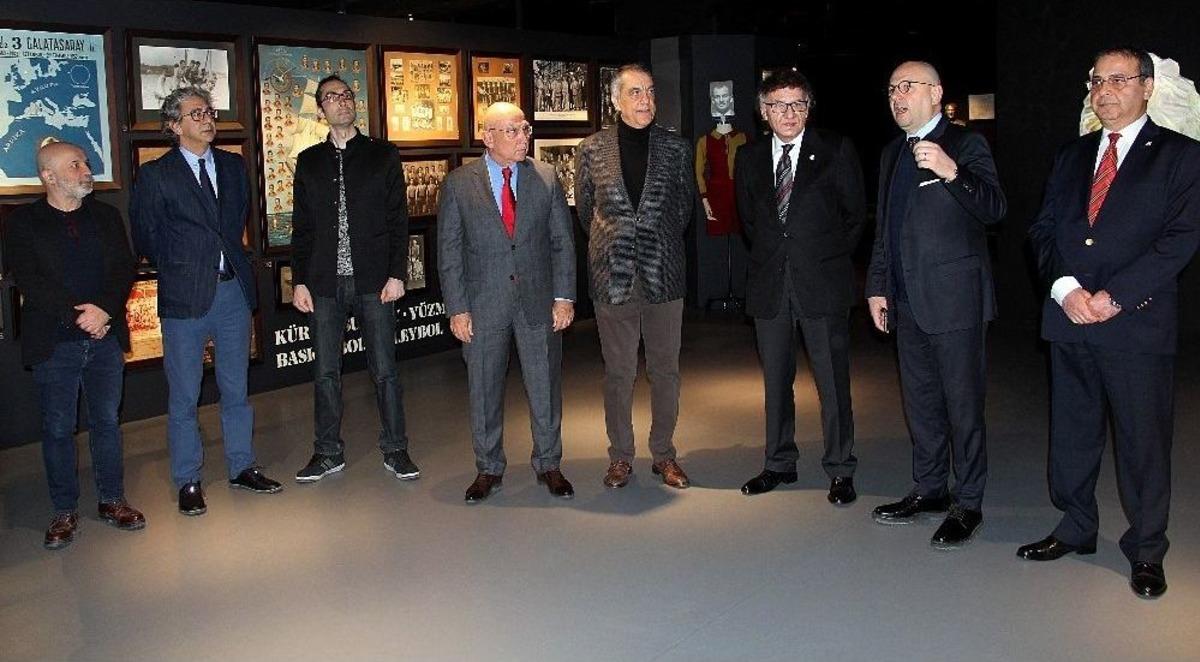 Galatasaray M&uuml;zesi, Basına Tanıtıldı