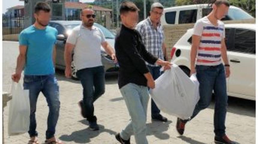 3 Şahıs İnşaattan Çaldıkları Malzemelerle Yakalandı