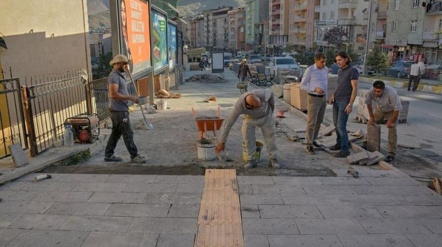 Kaldırım Yapımında İlk İmalat Başladı