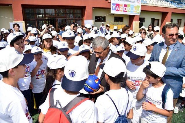 Altındağ Belediyesi Yaz Okulları, 11’inci Yılında 11 Bin Çocukla Açıldı