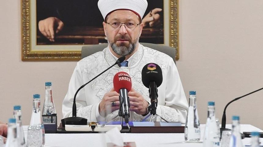Diyanet İşleri Başkanı Erbaş: "m&uuml;sl&uuml;manlar Par&ccedil;alanmışlığın Acısını Yaşıyor"