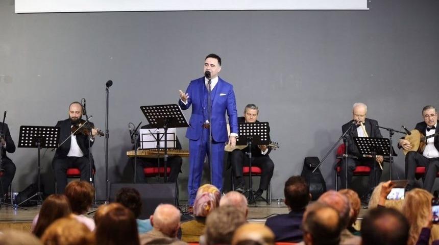 Trt Sanat&ccedil;ıları Ag&uuml;&rsquo;de Konser Verdi