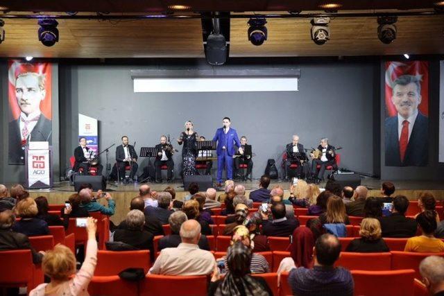 Trt Sanatçıları Agü’de Konser Verdi