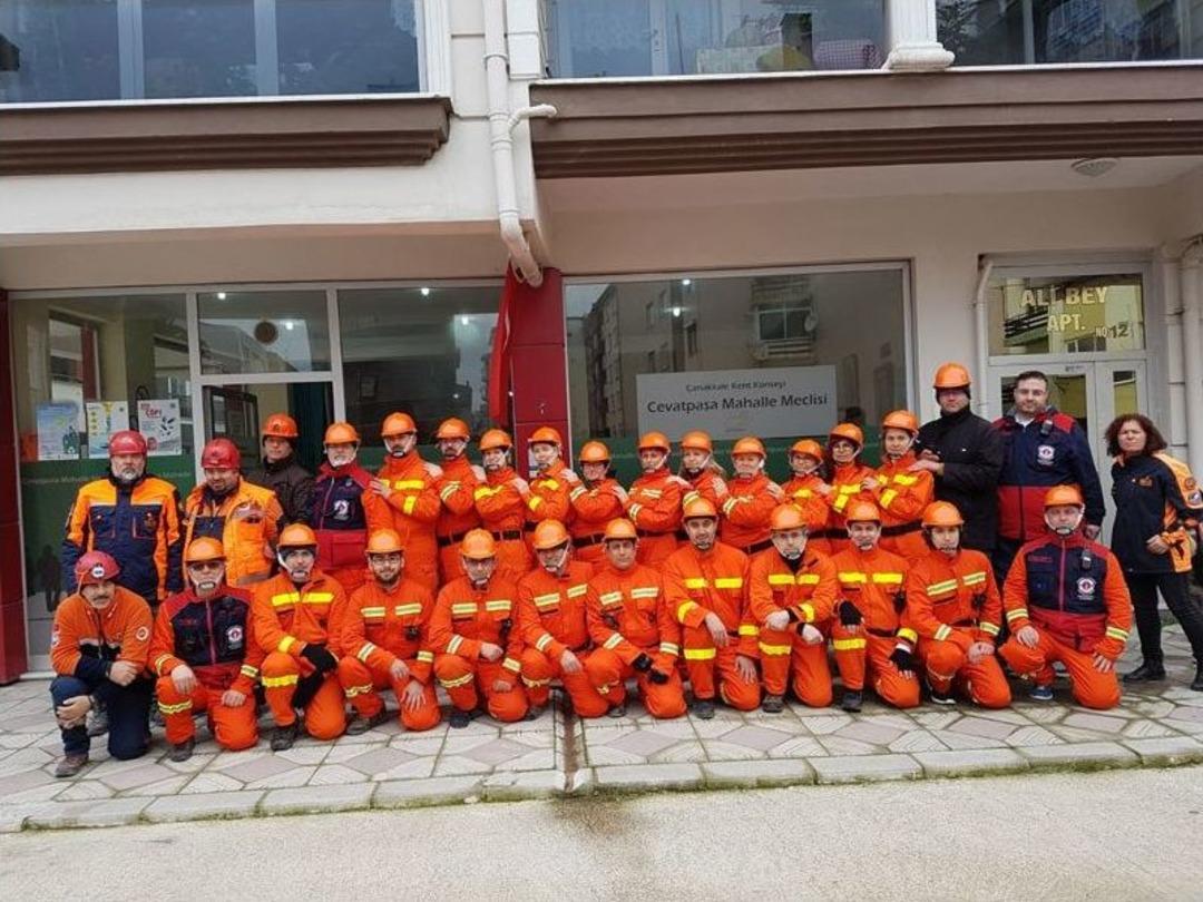 Mahalle Afet G&ouml;n&uuml;ll&uuml;leri G&ouml;reve Hazır