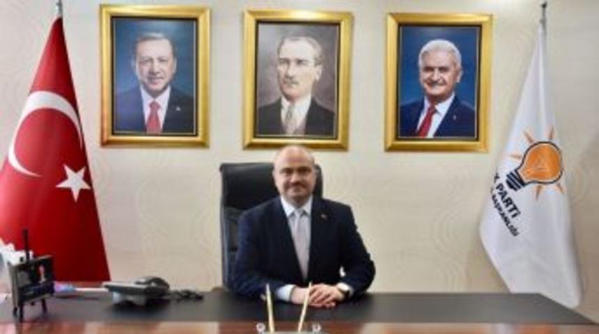 Ak Parti&rsquo;li Mersinli: "&ouml;n&uuml;m&uuml;ze Konulan Hedeflere T&uuml;m Engelleri, Zincirleri Kıra Kıra Ulaşmaya Devam Edeceğiz"