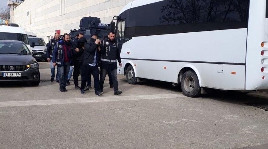 Elazığ&rsquo;da İnsan Tacirleri Adliyeye Sevk Edildi