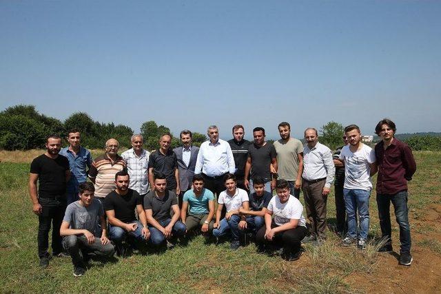 Başkan Toçoğlu Gençlere Futbol Sahası İçin Müjde Verdi