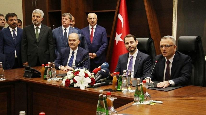 Hazine Ve Maliye Bakanlığında Devir Teslim T&ouml;reni