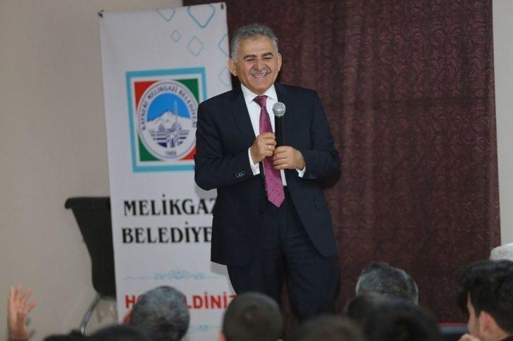 Başkan Büyükkılıç, Somuncu Baba İmam Hatip Lisesinde G3