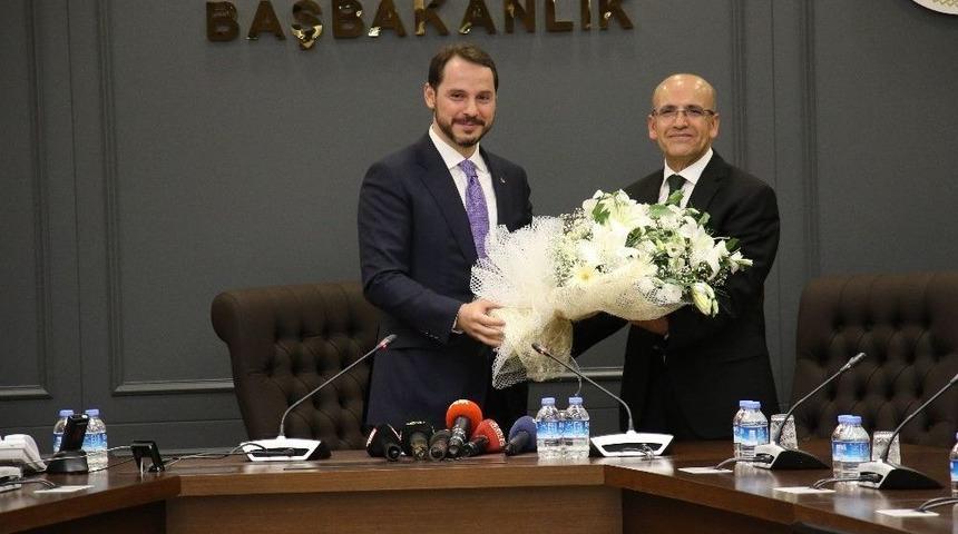 Bakan Albayrak: "enflasyonu Tek Haneye İndirmek İ&ccedil;in &Ccedil;aba Harcayacağız"