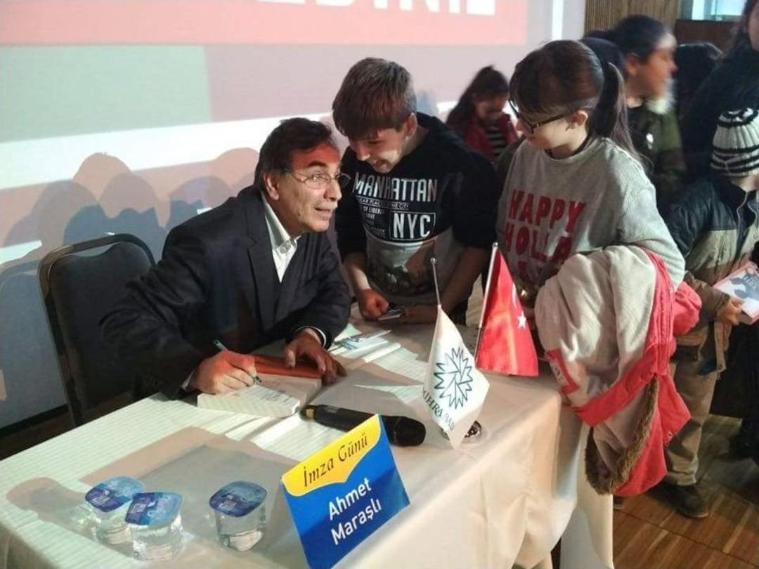 Ey&uuml;psultanlı &Ouml;ğrenciler Yazarlarla Buluşmaya Devam Ediyor