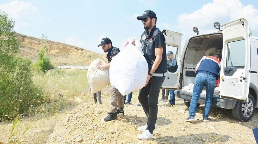 Uşak&rsquo;ta Adli İşlemleri Bitmiş Uyuşturucular İmha Edildi