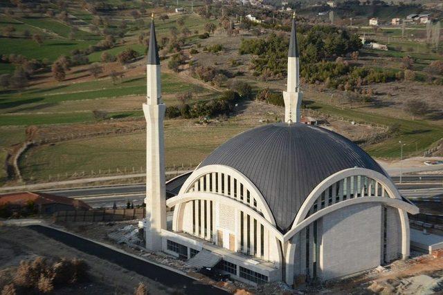 Uşak’ta Cami İnşaatı İçin Seferberlik