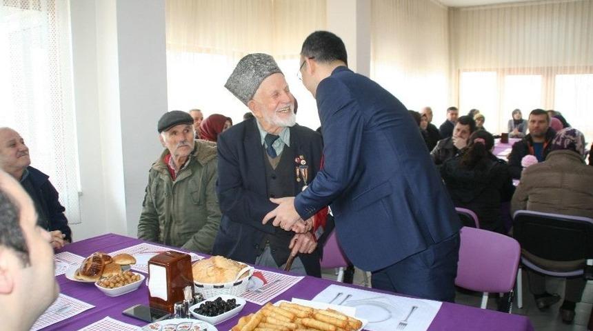 Devrek&rsquo;te Şehit Ve Gazi Yakınları Bir Araya Geldi