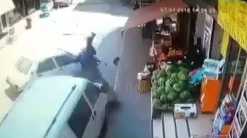 Yaşlı Adam B&ouml;yle &Ouml;l&uuml;mden D&ouml;nd&uuml;