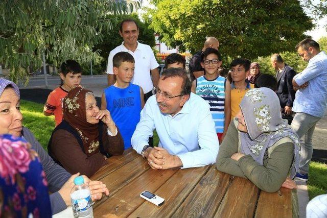 Belediye Başkanı Seçen, “her Zaman Halkımızla İç İçe Olacağım”