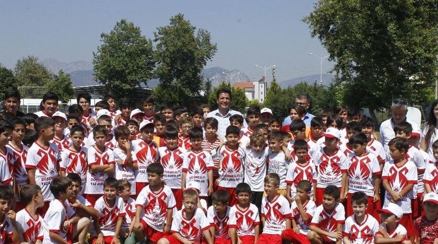 D&ouml;şemealtı Belediyesinden İstismara Karşı &Ccedil;ığlıklı &Ouml;nlem