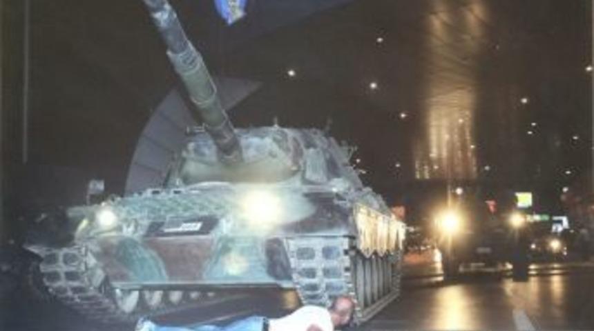 İha Sınırın Sıfır Noktasında 15 Temmuz Fotoğraf Sergisi Açıyor