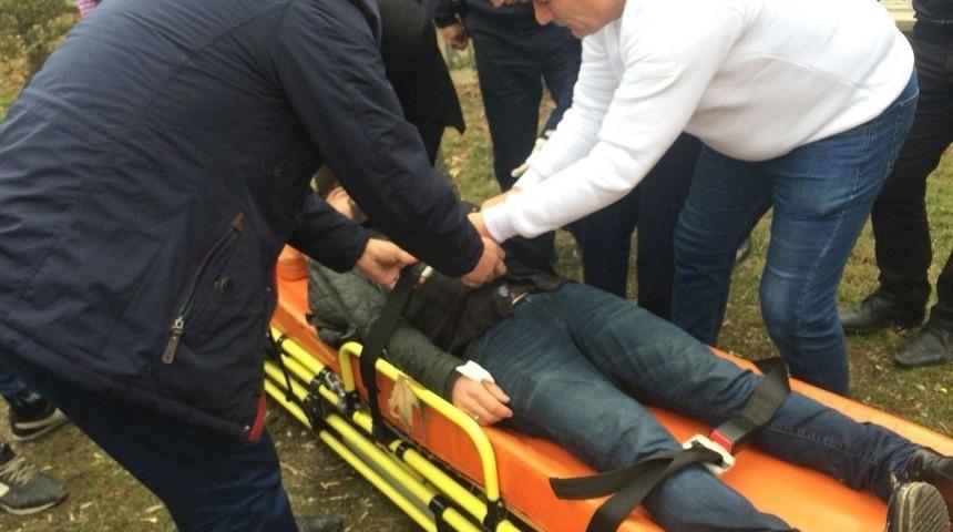 Sattığı Otomobilinin Parasını Alamadı, Bileklerini Kesti