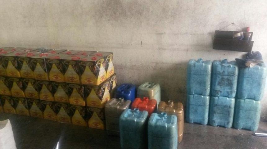 Akhisar&rsquo;da 7 Bin Litre Ka&ccedil;ak Akaryakıt Ele Ge&ccedil;irildi