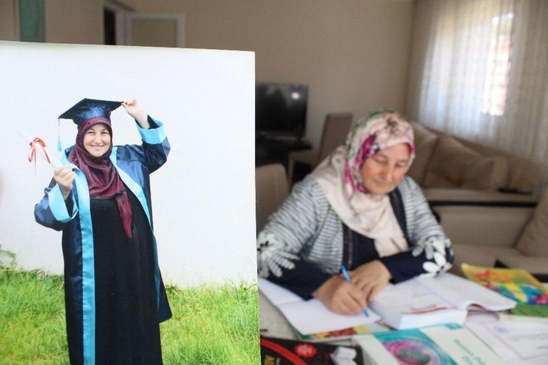 (&ouml;zel) Hem Kanser Savaş&ccedil;ısı, Hem Okuma Tutkunu