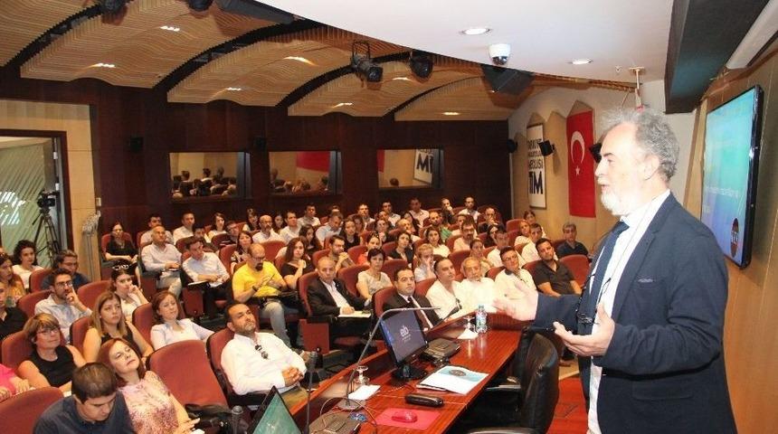 Ege İhracaat&ccedil;ı Birliklerinden Eğitim Seferberliği