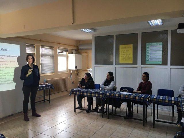 Kırklareli&rsquo;nde Anne S&uuml;t&uuml; Ve Emzirme Eğitimi 2