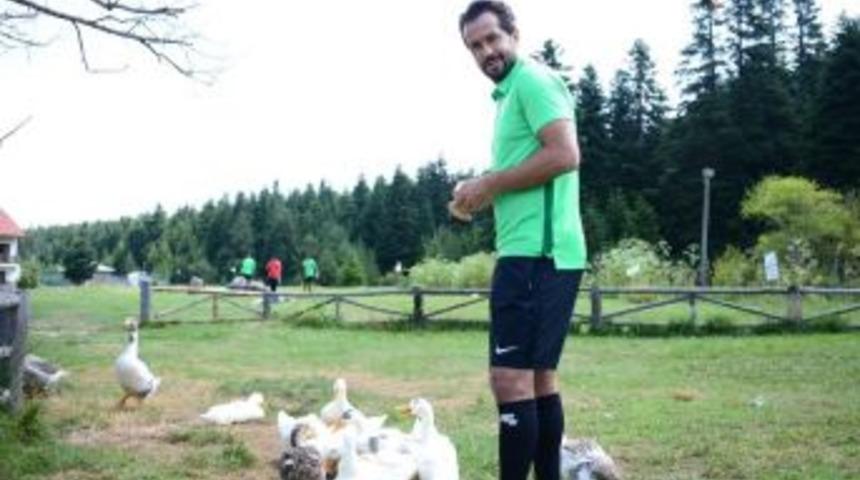 Konyasporlu Ali Turan: &ldquo;ge&ccedil;en Sene K&ouml;t&uuml; Bir Tecr&uuml;be Kazandık&rdquo;