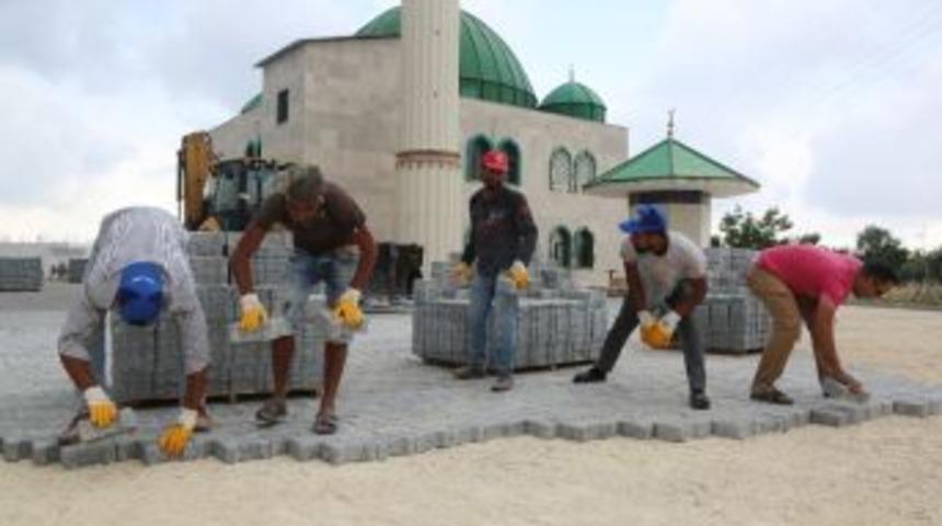 Erdemli&rsquo;de Cami Bah&ccedil;elerine D&uuml;zenleme