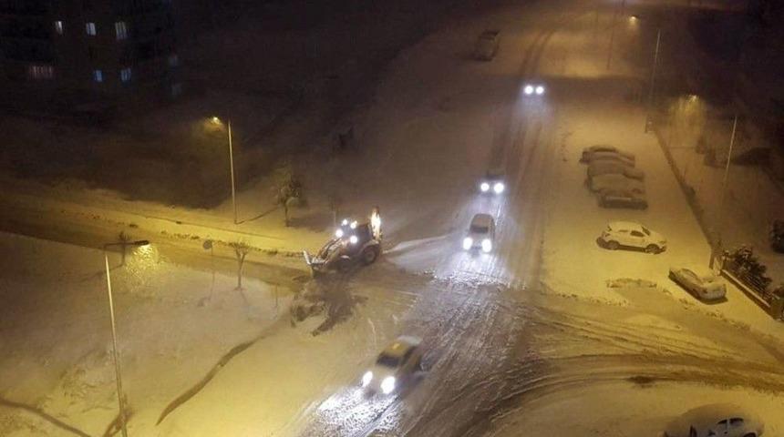 Bir Tatil Haberi De &Uuml;niversitelilere