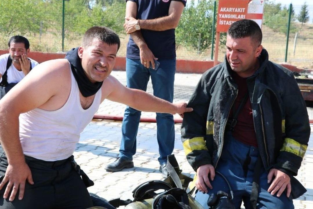 600 Derece Isıda Tatbikat Yapan İtfaiyeci: "artık Namaza Başlayacağım"