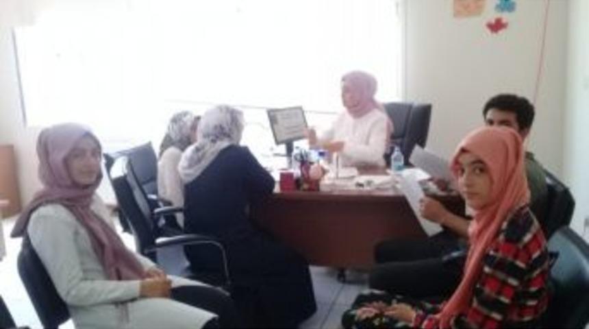 Lise Tercihleri Cuma G&uuml;n&uuml; Sona Eriyor