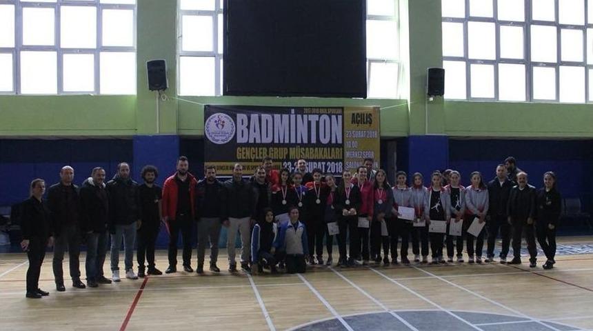 Erzincan Spor Lisesi Grup Birincisi Oldu