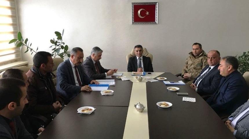 Tatvan’da “okuma - Yazma Seferberliği” Toplantısı