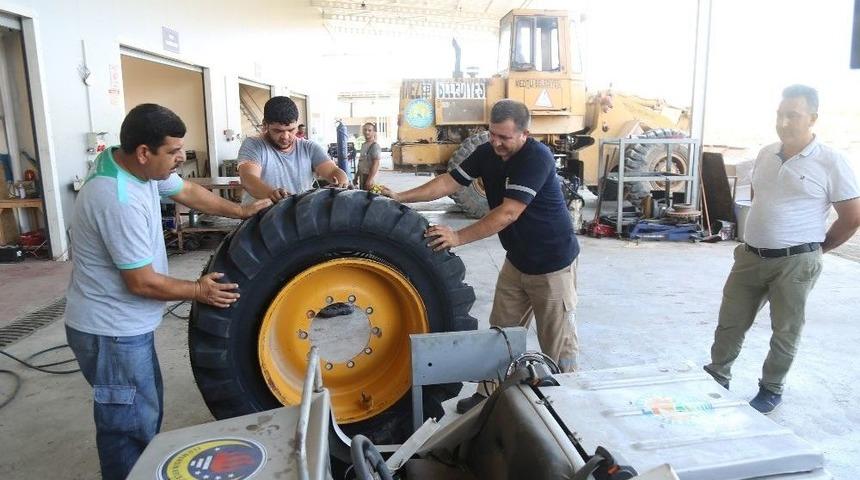 Belediye Tamirhanesi Sanayi Sitesi Gibi &Ccedil;alışıyor