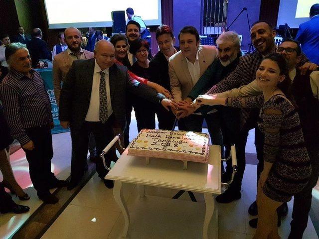 Nilüfer Halk Dansları Topluluğu 18 Yaşında 1