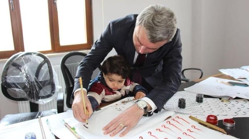 Hani&rsquo;de İlk Kez H&uuml;sn-i Hat Kursu A&ccedil;ıldı