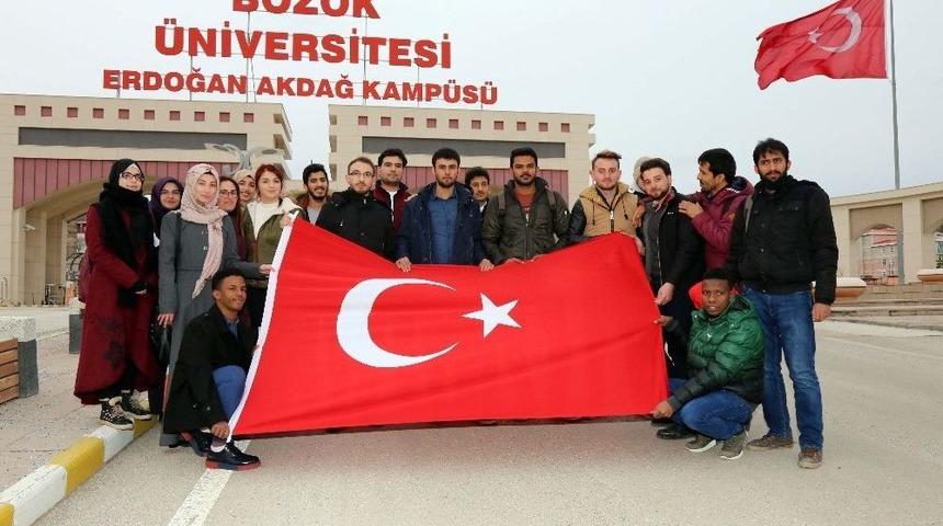 Bozok &Uuml;niversitesi&rsquo;ndeki Yabancı Uyruklu &Ouml;ğrencilerden Zeytin Dalı Harekatı&rsquo;na Destek